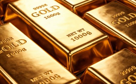 Gold's Meteoric Rise: Breaking Records in 2026