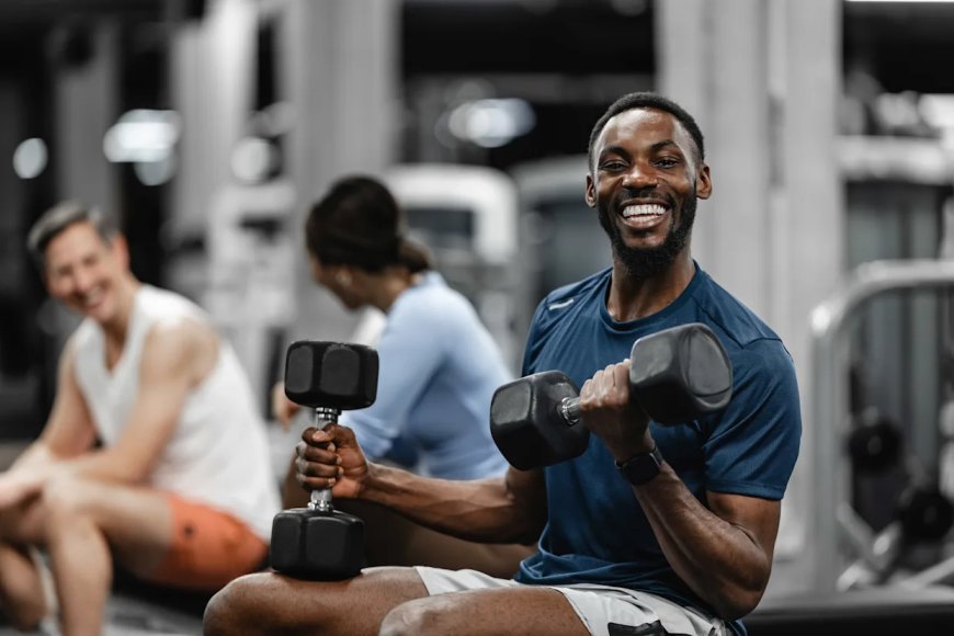 Gym Culture & Body Image Issues 2026: The Hidden Crisis Behind the Mirror Selfies